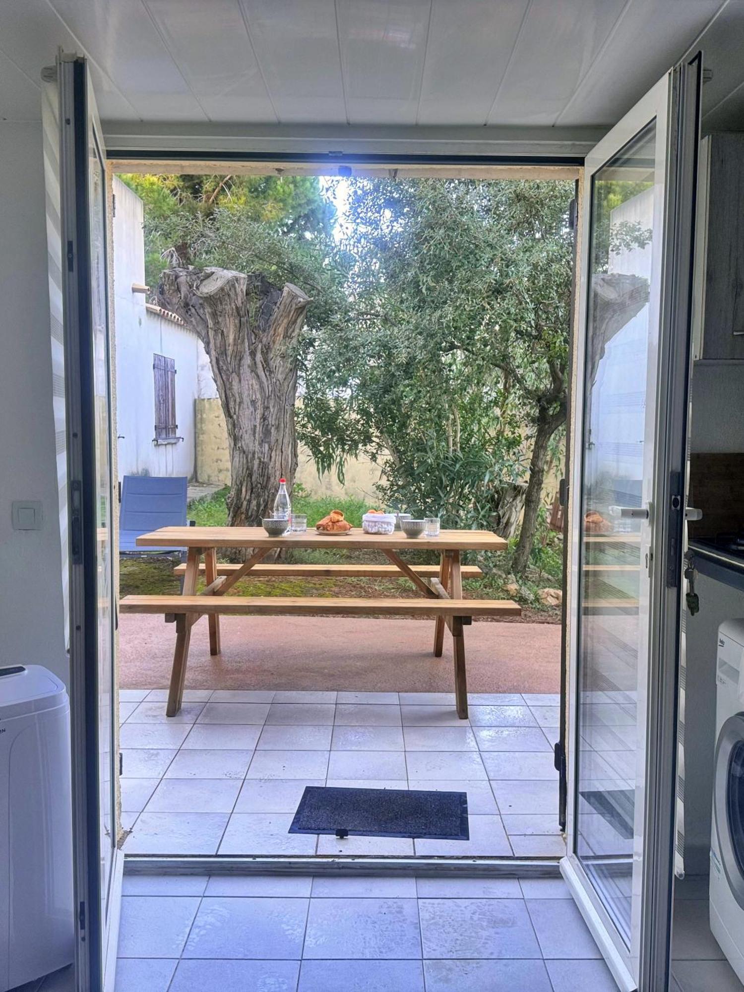 Les Pieds Dans L'Eau T2 E Apartment Calvi  Luaran gambar